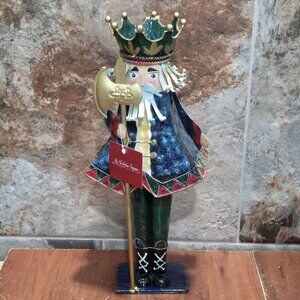 St Nicholas Square Christmas King Metal Nutcracker Figurine